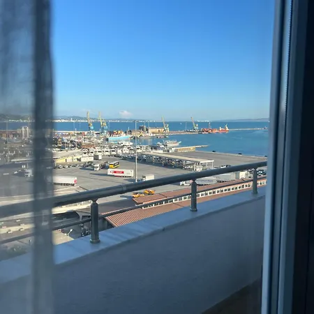 Port View 2 Durrës