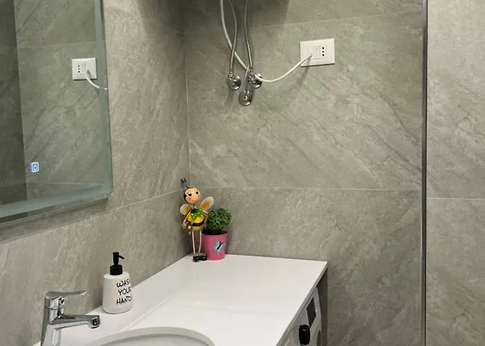 Port View 2 * Durrës