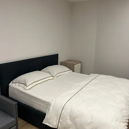 Port View 2 Apartment Durres