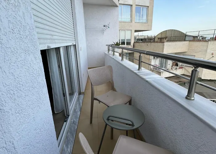 Port View 2 Apartamento Durrës
